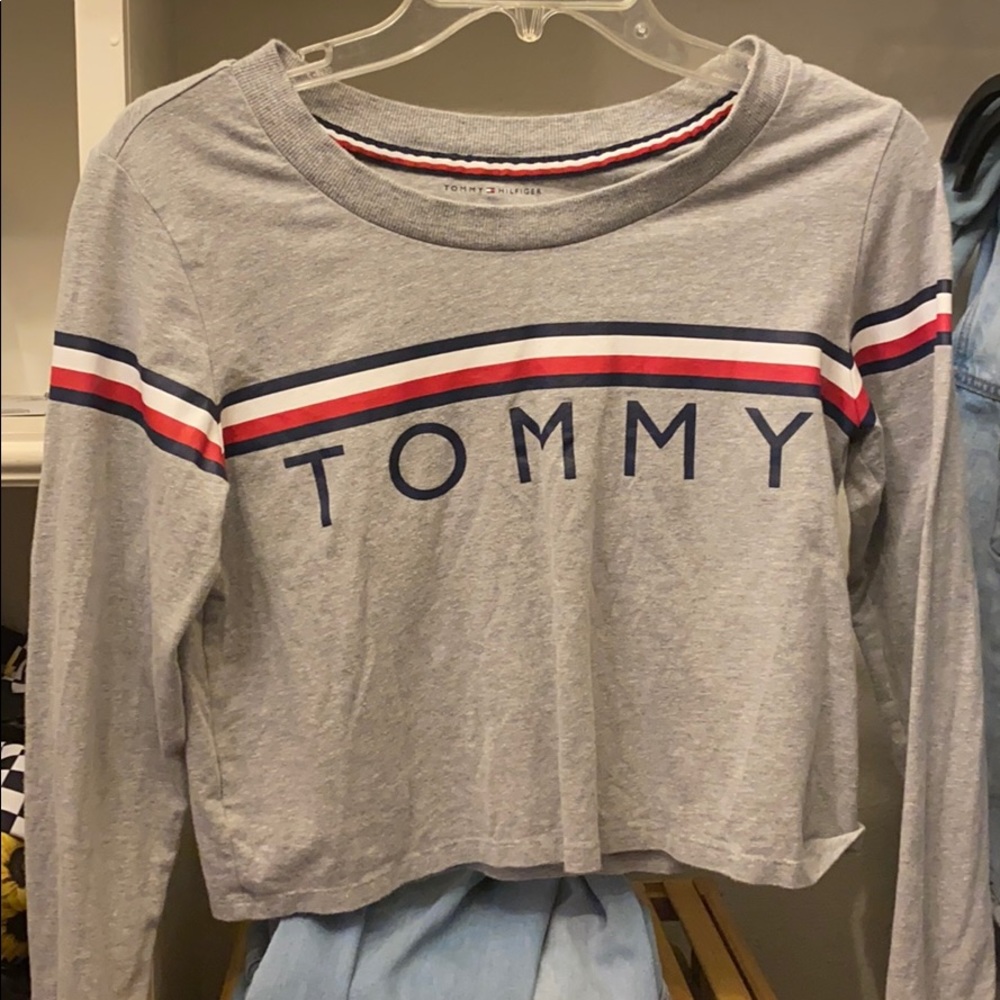 Tommy Hilfiger small long sleeve crop top
